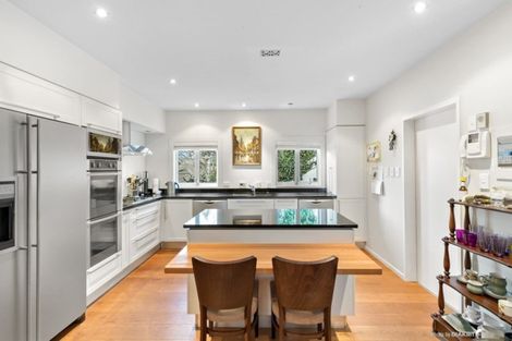 Photo of property in 3 Homewood Avenue, Karori, Wellington, 6012