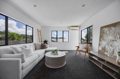 Photo of property in 12 Governor Grey Road, Snells Beach, 0920