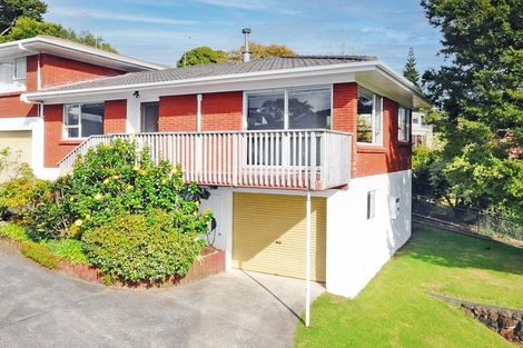 Photo of property in 1/93 Moore Street, Hillcrest, Auckland, 0627