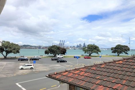 Photo of property in 7 Queens Parade, Devonport, Auckland, 0624