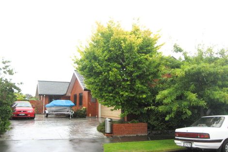 Photo of property in 23 Sutton Place, Dallington, Christchurch, 8061