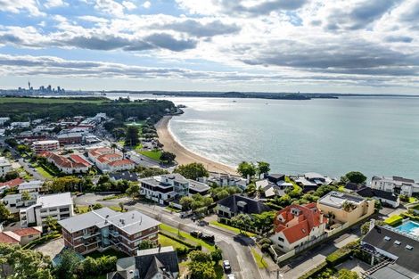 Photo of property in 16 Selwyn Avenue, Mission Bay, Auckland, 1071
