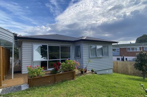 Photo of property in 17a Knightsbridge Drive, Forrest Hill, Auckland, 0620