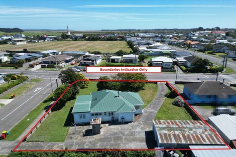 Photo of property in 19 Johnston Street, Foxton, 4814