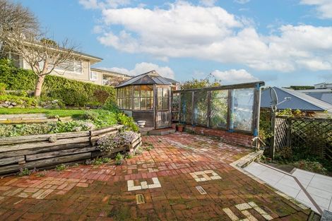 Photo of property in 264 Mount Pleasant Road, Mount Pleasant, Christchurch, 8081