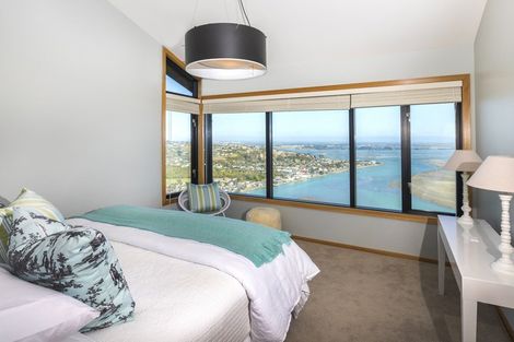 Photo of property in 44 Panorama Road, Clifton, Christchurch, 8081