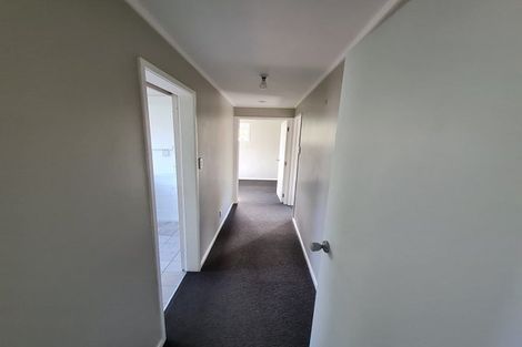 Photo of property in 64 Te Henga Road, Waitakere, Henderson, 0781