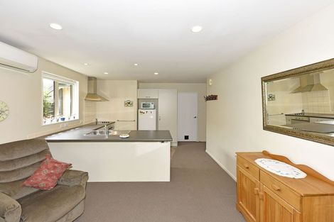 Photo of property in 4/16 Hare Street, Ilam, Christchurch, 8041