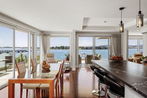 Photo of property in 2/14 First Avenue, Avenues, Whangarei, 0110