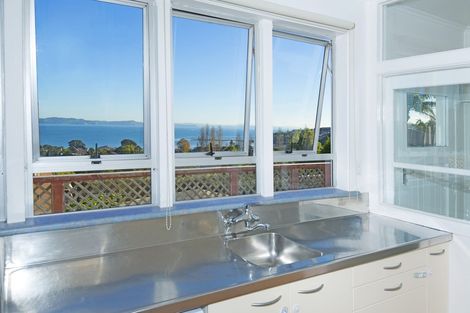 Photo of property in 952a Whangaparaoa Road, Manly, Whangaparaoa, 0930