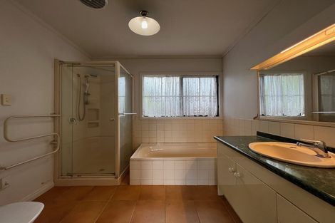 Photo of property in 2/41 Simmental Crescent, Somerville, Auckland, 2014