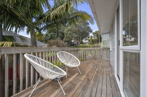 Photo of property in 1/94 Archers Road, Glenfield, Auckland, 0629