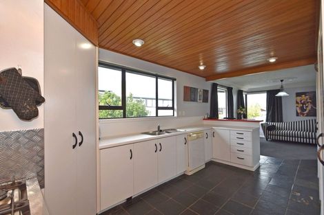 Photo of property in 708 Queens Drive, Waikiwi, Invercargill, 9810