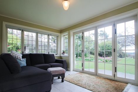 Photo of property in 58 Chelmsford Street, Hampden, 9410