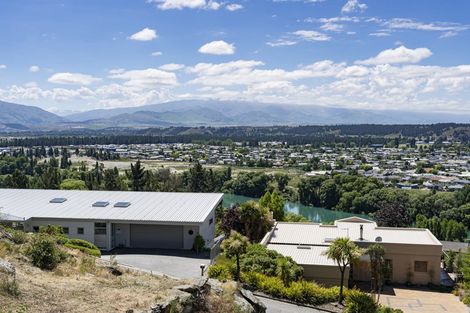 Photo of property in 37a Aronui Road, Bridge Hill, Alexandra, 9320