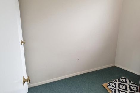 Photo of property in 164a Newlands Road, Newlands, Wellington, 6037