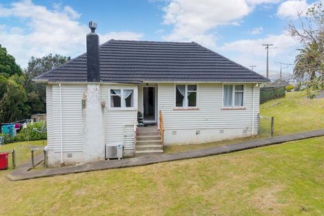 Photo of property in 12 Ngahue Crescent, Elsdon, Porirua, 5022