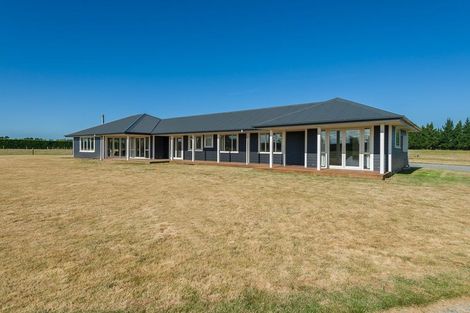 Photo of property in 1/616 Halkett Road, West Melton, Christchurch, 7671