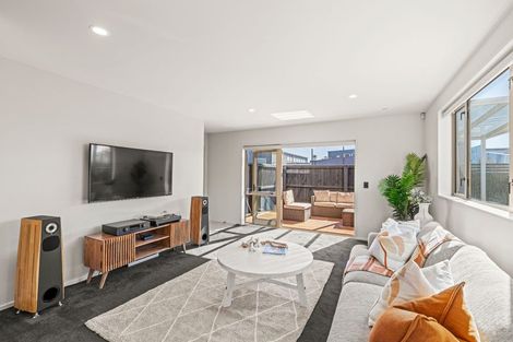 Photo of property in 67a Beresford Street, New Brighton, Christchurch, 8061