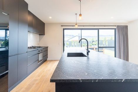 Photo of property in 44 Stratford Drive, Mount Pisa, Cromwell, 9383