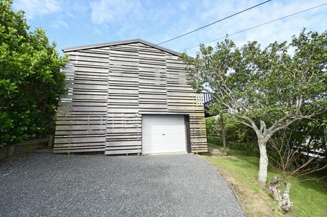 Photo of property in 9 Wonderview Road, Leigh, 0985