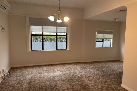 Photo of property in 3a Haverstock Road, Sandringham, Auckland, 1025