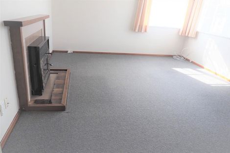 Photo of property in 77 Stout Street, Shannon, 4821