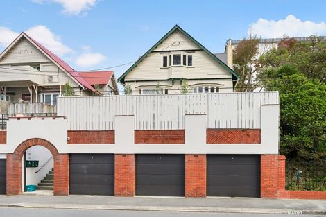 Photo of property in 25 Hawkestone Street, Thorndon, Wellington, 6011