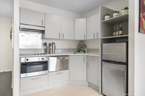 Photo of property in Gilmer Terrace Car Park, 206/9 Gilmer Terrace, Wellington Central, Wellington, 6011