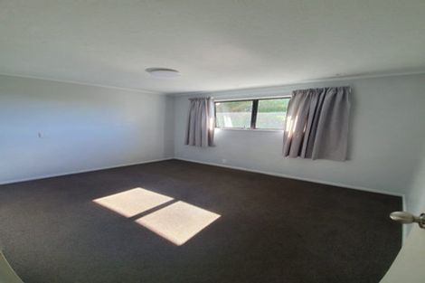 Photo of property in 113 Percy Dyett Drive, Karori, Wellington, 6012