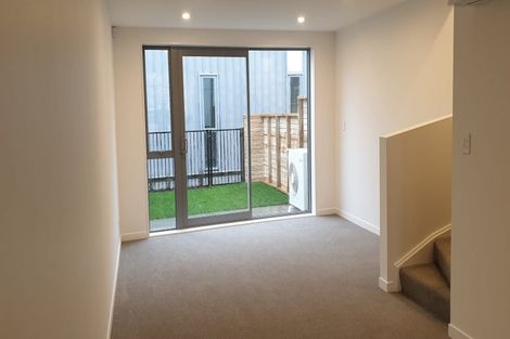 Photo of property in 9 John Street, Stokes Valley, Lower Hutt, 5019