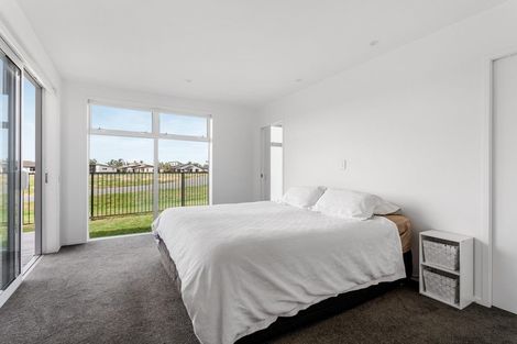 Photo of property in 4 Jeffs Way, Papamoa Beach, Papamoa, 3118