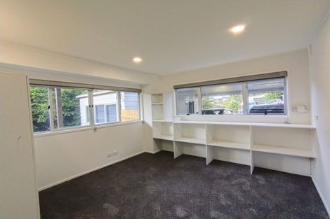 Photo of property in 29 Santiago Crescent, Unsworth Heights, Auckland, 0632