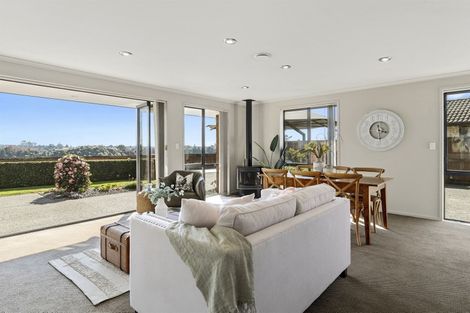 Photo of property in 12 Kakapo Place, Pyes Pa, Tauranga, 3112