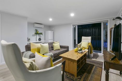 Photo of property in 84 Upper Harbour Drive, Greenhithe, Auckland, 0632