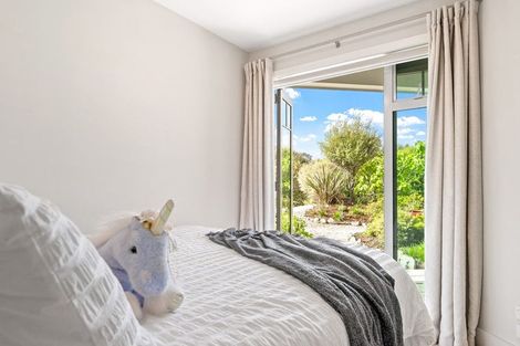 Photo of property in 19 Little Compton Mews, Snells Beach, 0920