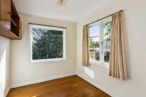 Photo of property in 11 Winara Avenue, Waikanae, 5036
