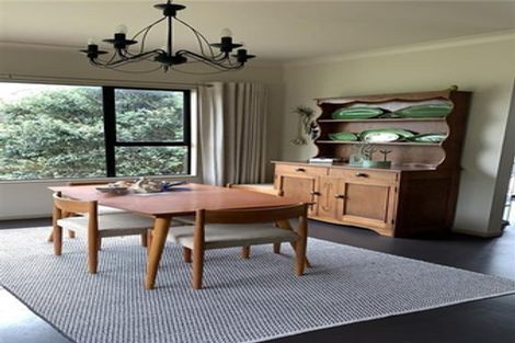 Photo of property in 27 Hicks Crescent, Waikanae Beach, Waikanae, 5036