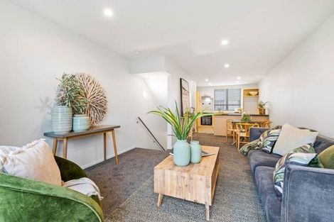 Photo of property in 18/3 Riverside Road, Orewa, 0931
