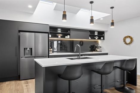 Photo of property in 6 Timara Crescent, Marshland, Christchurch, 8083