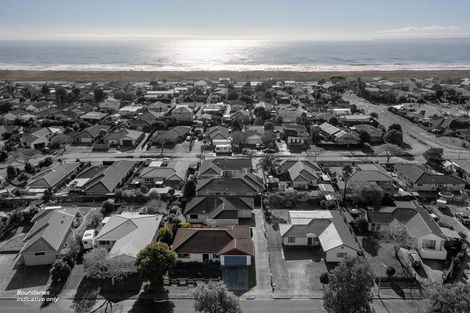 Photo of property in 53 Dalton Drive, Papamoa Beach, Papamoa, 3118