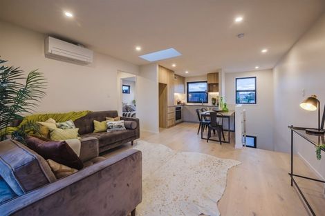 Photo of property in 10 Kaaramuramu Lane, Mangere Bridge, Auckland, 2022