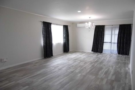 Photo of property in 1/9 Kopara Place, Clendon Park, Auckland, 2103