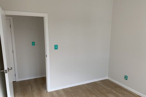 Photo of property in 5 Tawa Road, Te Atatu Peninsula, Auckland, 0610