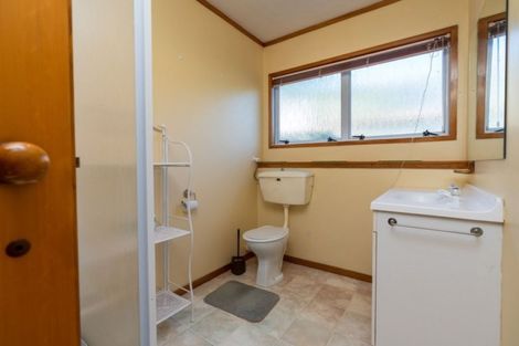 Photo of property in 8 Merehai Place, Snells Beach, 0920