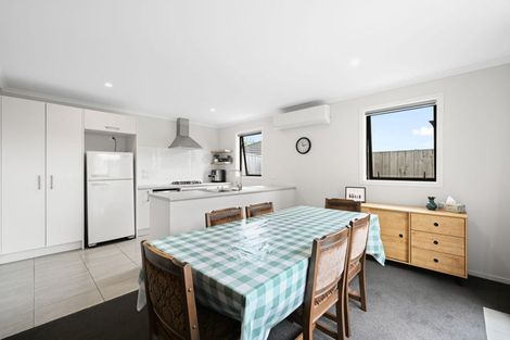 Photo of property in 44 Benjamin Avenue, Rototuna North, Hamilton, 3210