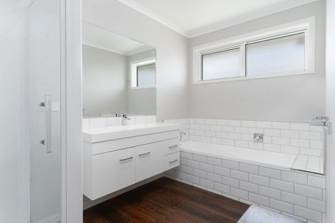 Photo of property in 14 Mervyn Brown Place, Solway, Masterton, 5810