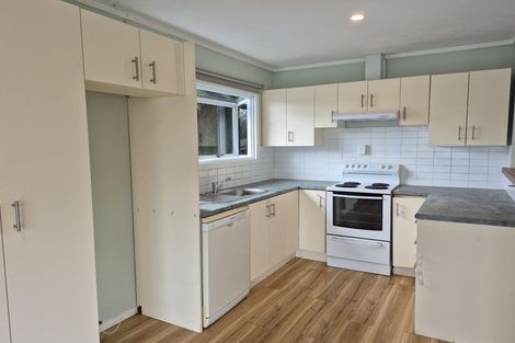 Photo of property in 322 One Tree Point Road, One Tree Point, 0118