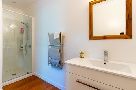 Photo of property in 547 Te Mata Mangateretere Road, Havelock North, 4294