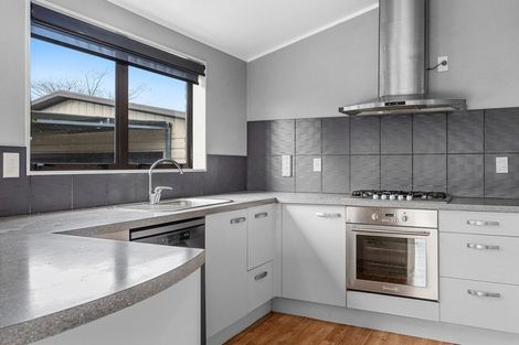 Photo of property in 7 Olive Grove, Edgecumbe, 3120